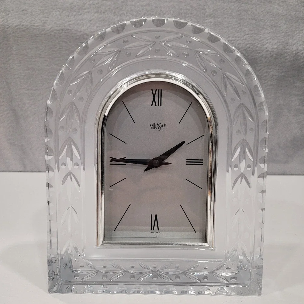 Mikasa Crystal Mantel Clock Quartz Germany Elegant Desk Shelf Decor Timepiece